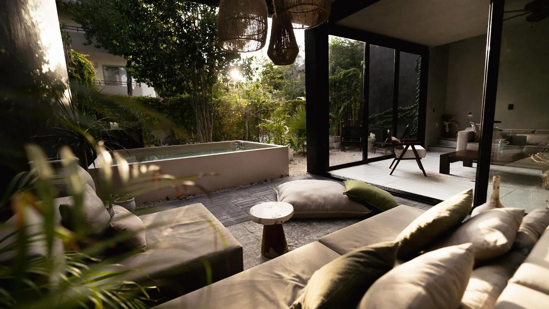 Design Luxury 3Br Villa With 3 Pools, Stunning Rooftop, Boho Style, Near Beach Tulum